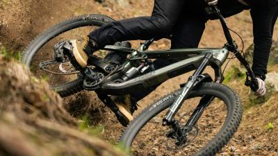 Trek Slash+ 9.7 EU S Trek Black/Dark Prismatic Produktbild 6