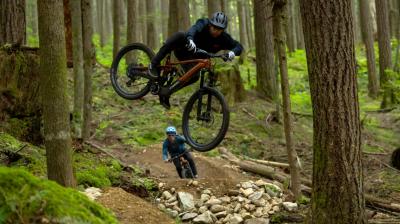 Trek Slash+ 9.7 EU XL Trek Black/Dark Prismatic Produktbild 8