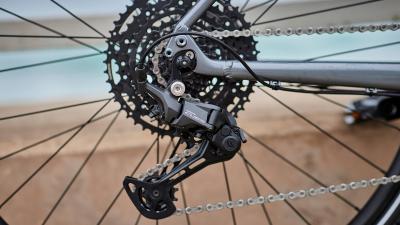 Trek FX 3 SO L Dark Carmine Produktbild 7