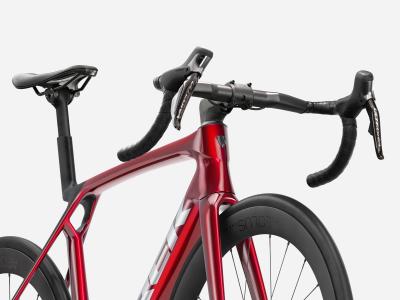 Trek Madone SL 7 M Gloss Fury Red/Matte Deep Smoke Produktbild 4